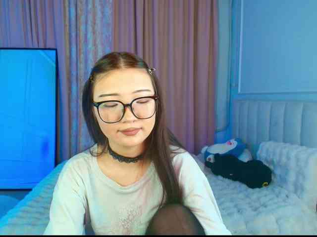 ErinaaaaMeow webcam