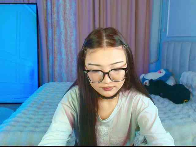 ErinaaaaMeow webcam