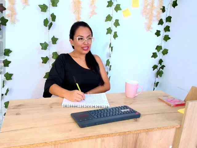 Emma-Sanz-- webcam