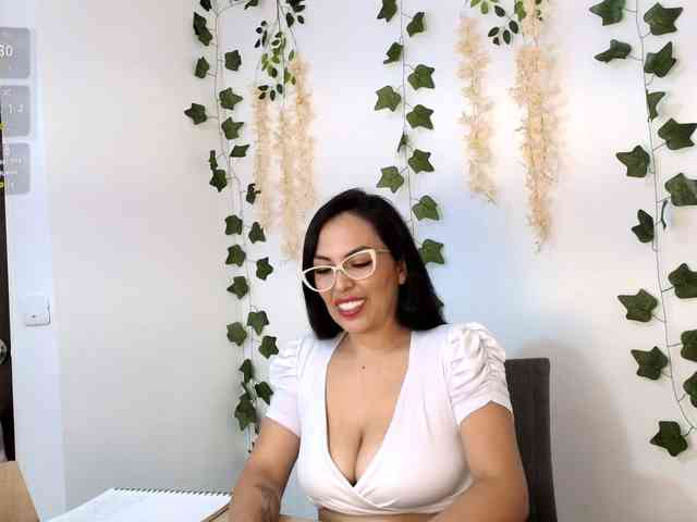 Emma-Sanz-- webcam