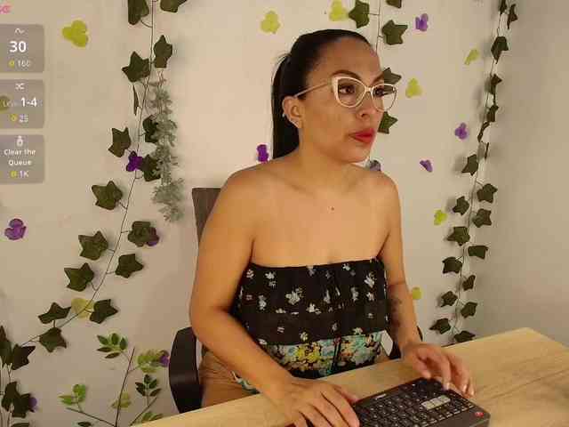 Emma-Sanz-- webcam