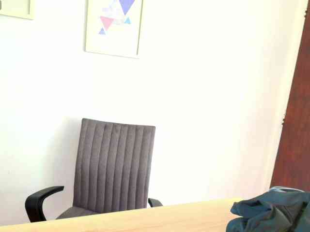 Emma-Sanz-- webcam
