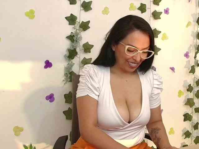 Emma-Sanz--