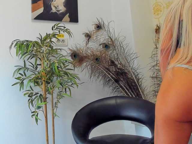 BlueEyesDesire