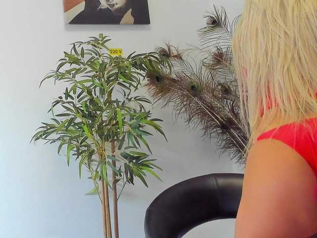BlueEyesDesire