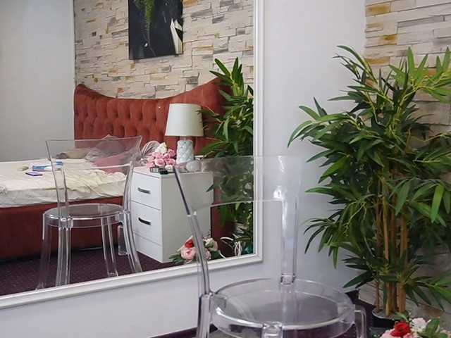 blueeyesdesire live sex show