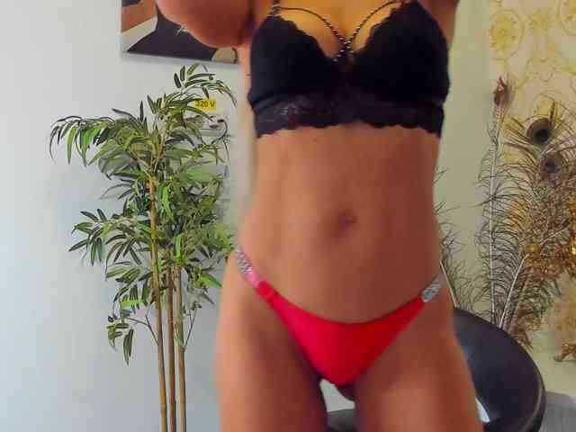 BlueEyesDesire webcam