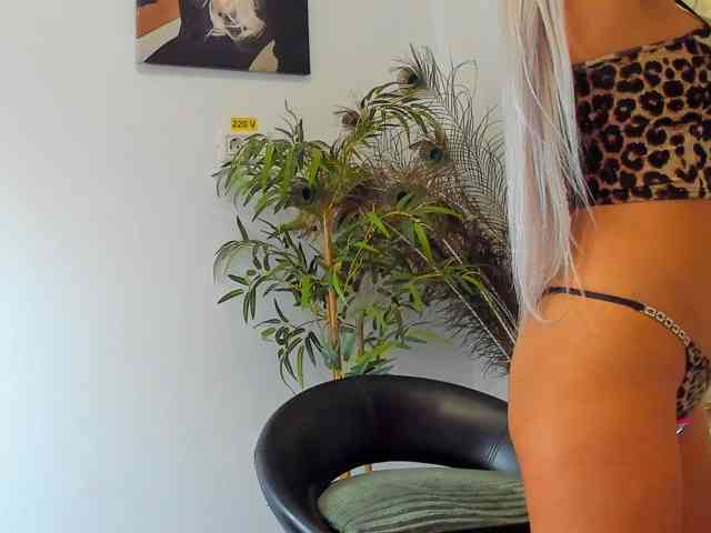 BlueEyesDesire