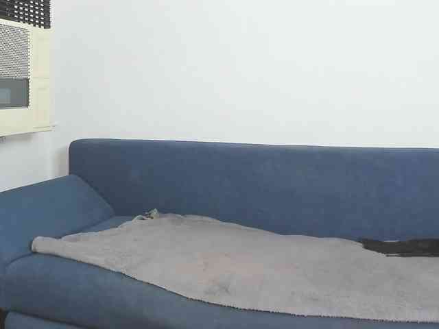 BlueEyesDesire webcam