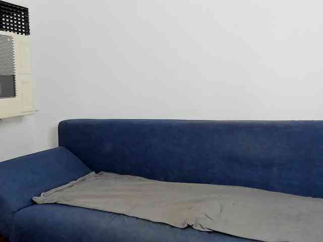 BlueEyesDesire webcam