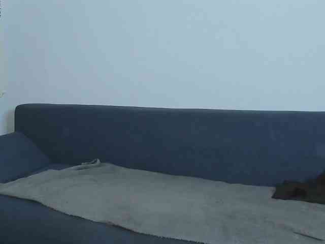 BlueEyesDesire webcam