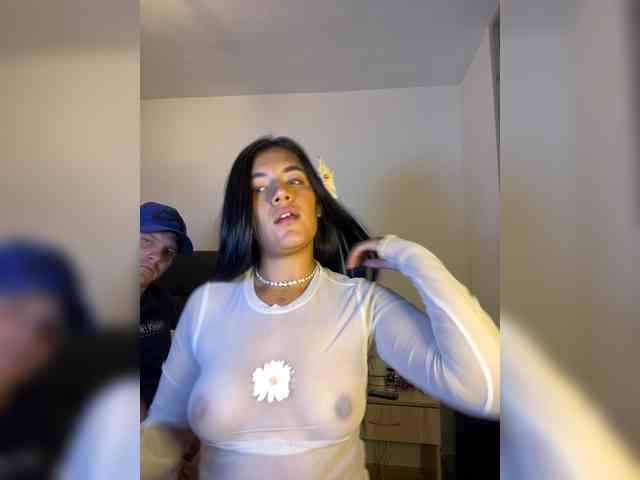 Modèle: Brendaxxx