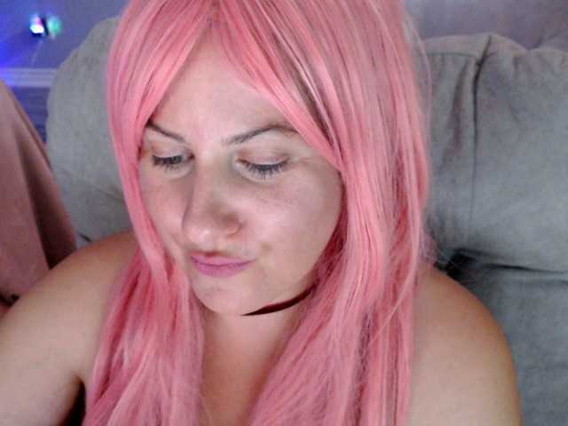 Bellastarrr84 live cam on BongaCams