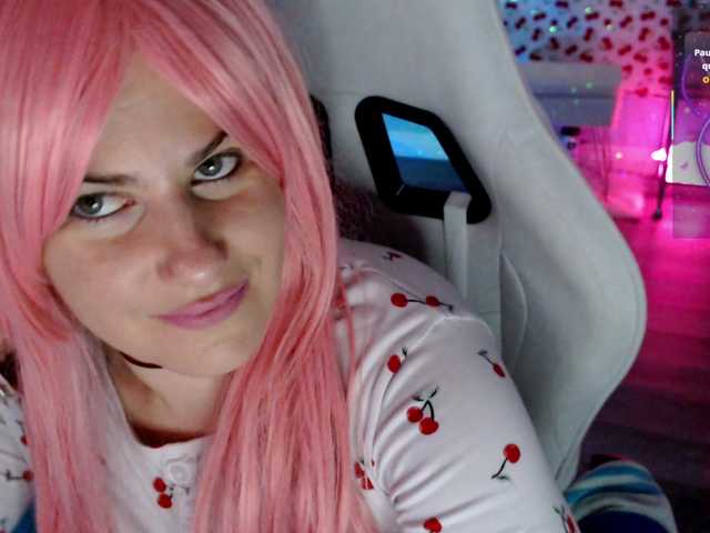 Bellastarrr84 live webcam show