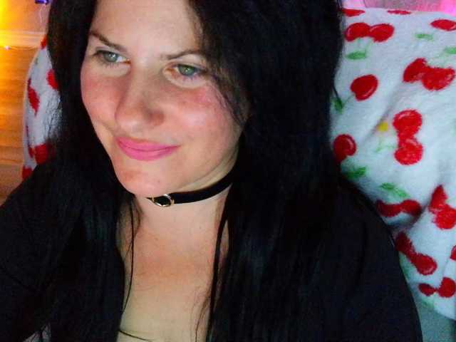Bellastarrr84 live cam on BongaCams