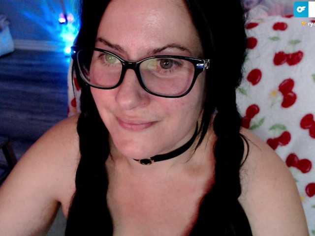 Bellastarrr84 live cam preview