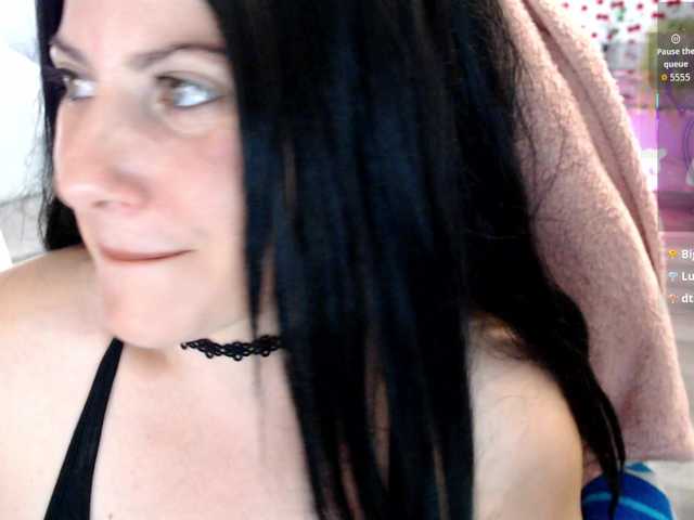 Bellastarrr84 Прямой эфир на BongaCams