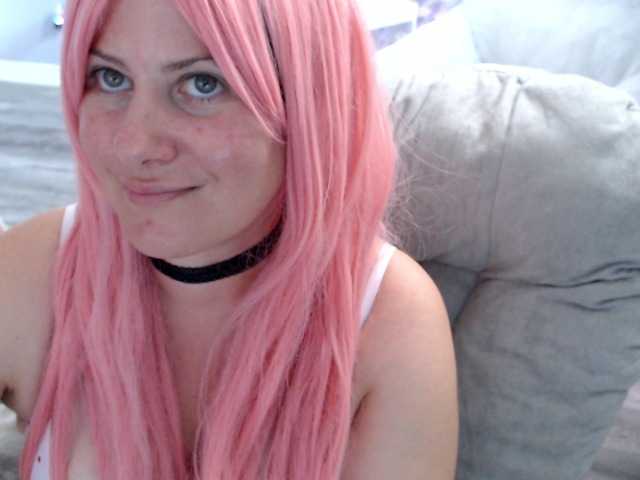 Bellastarrr84 live cam on BongaCams