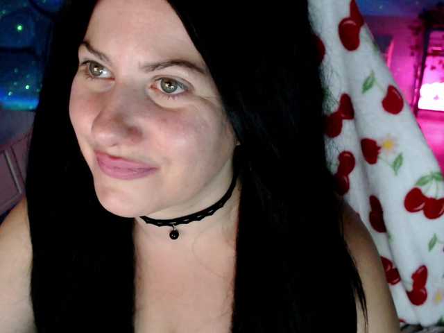 Bellastarrr84 live cam on BongaCams