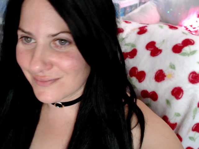 Bellastarrr84, en directo ahora en BongaCams