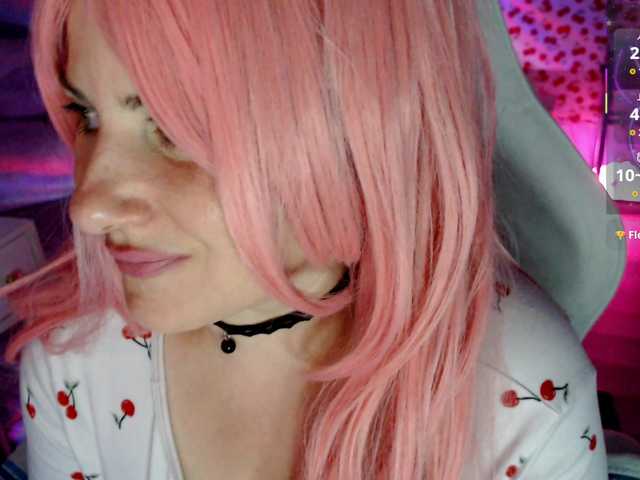 Bellastarrr84 live cam on BongaCams