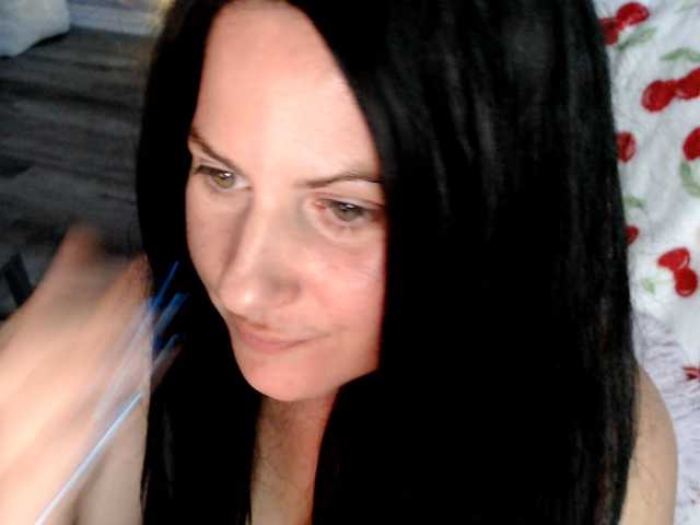 Bellastarrr84 live cam on BongaCams