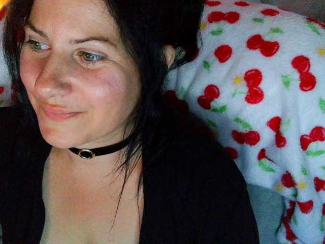 Bellastarrr84 live cam on BongaCams