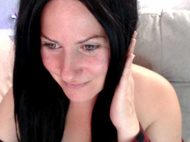 Bellastarrr84 live cam preview