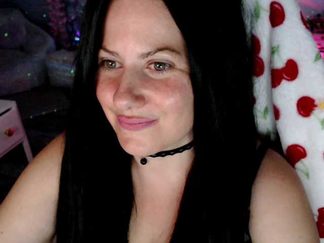 Bellastarrr84 live webcam show