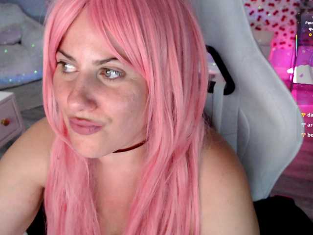 Bellastarrr84 live cam on BongaCams