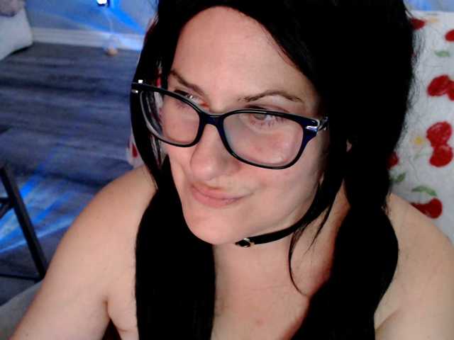 Bellastarrr84, en directo ahora en BongaCams