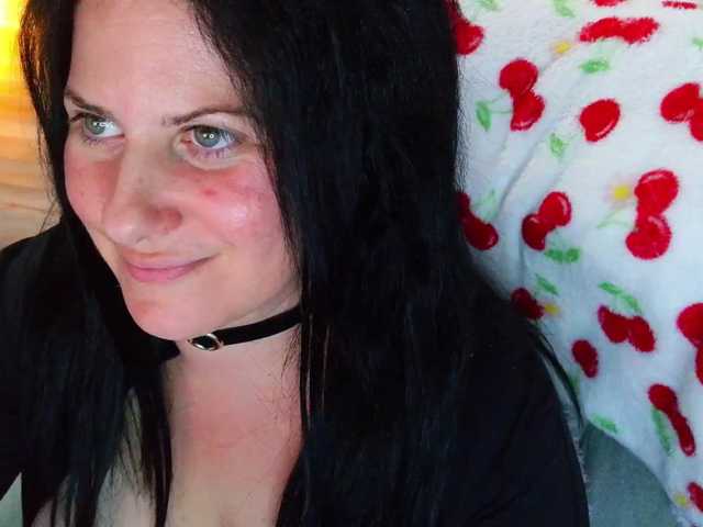 Bellastarrr84 live cam on BongaCams