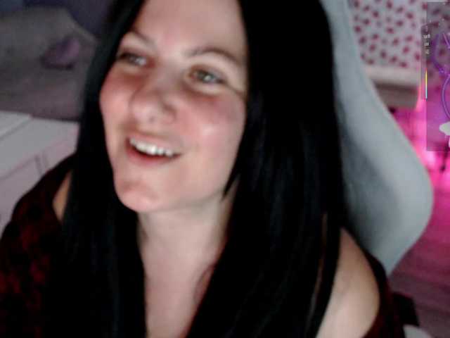 Bellastarrr84 live cam on BongaCams