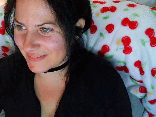 Bellastarrr84 live cam on BongaCams