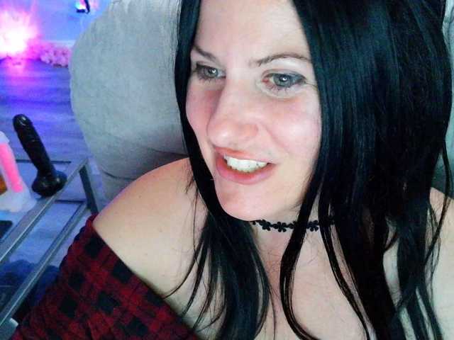 Bellastarrr84 live cam preview