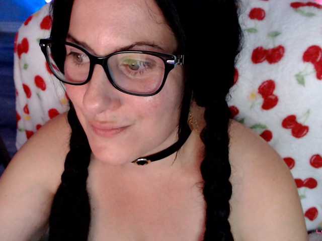 Bellastarrr84 live cam on BongaCams