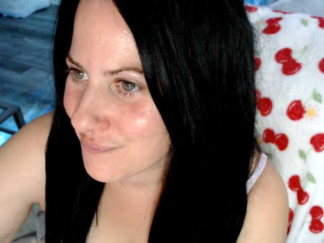 Bellastarrr84 live cam preview