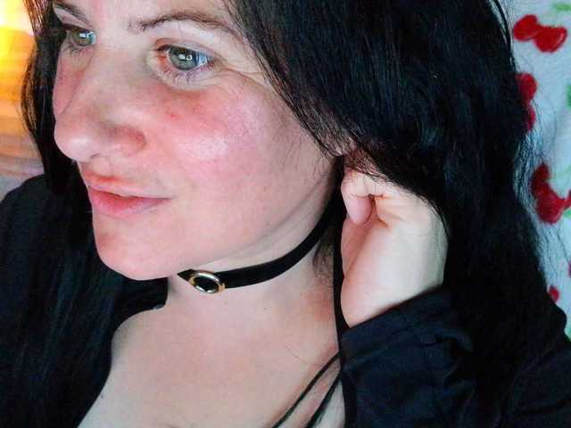 Bellastarrr84 live cam on BongaCams