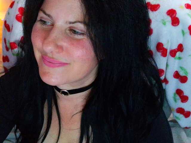 Bellastarrr84 live cam on BongaCams