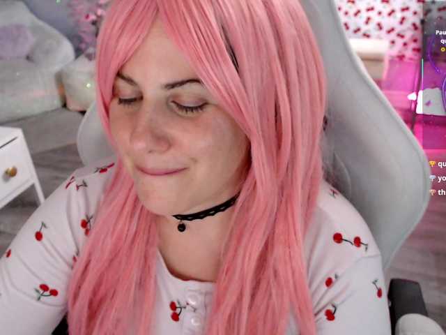 Bellastarrr84 live cam on BongaCams