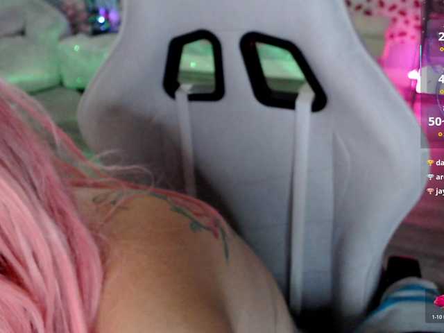 Bellastarrr84 live cam on BongaCams