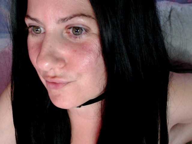 Bellastarrr84 live cam preview