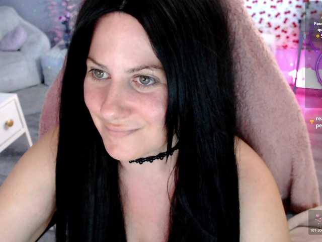 Bellastarrr84 live cam on BongaCams