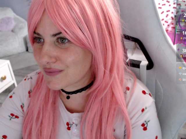Bellastarrr84 live cam on BongaCams