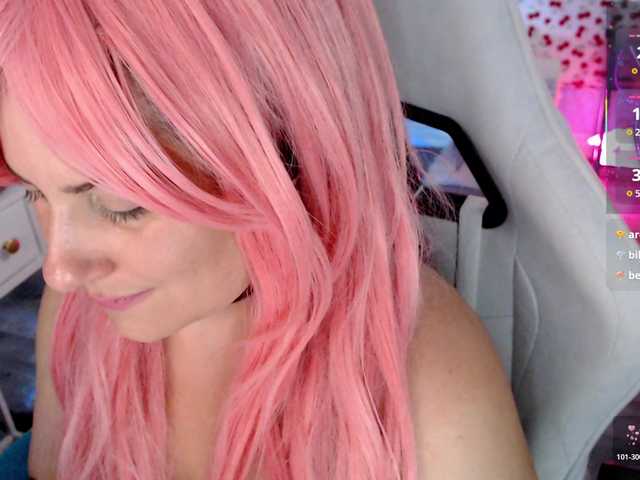 Bellastarrr84 live webcam show