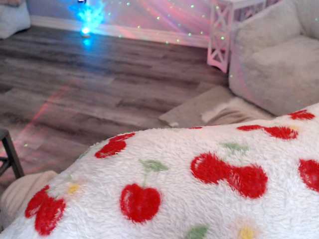 Bellastarrr84 live cam on BongaCams