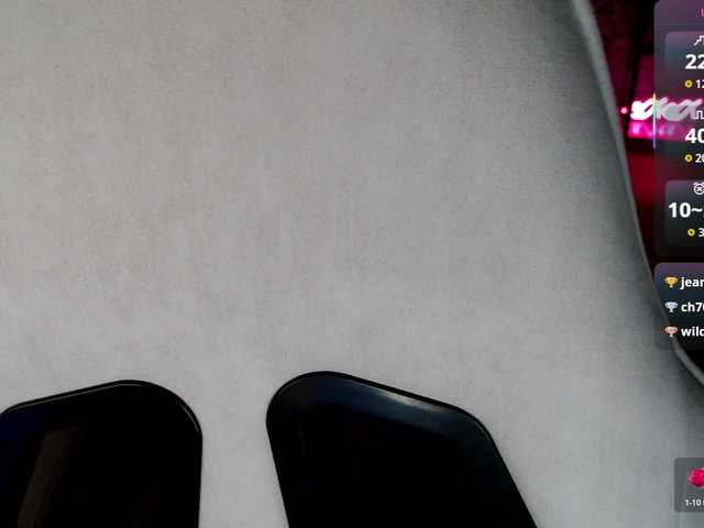 Bellastarrr84 live cam on BongaCams