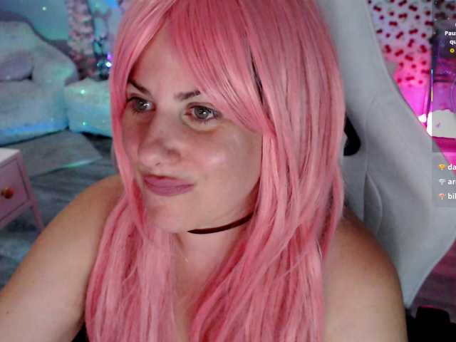 Bellastarrr84 live cam on BongaCams