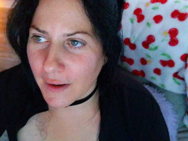 Bellastarrr84 live cam on BongaCams