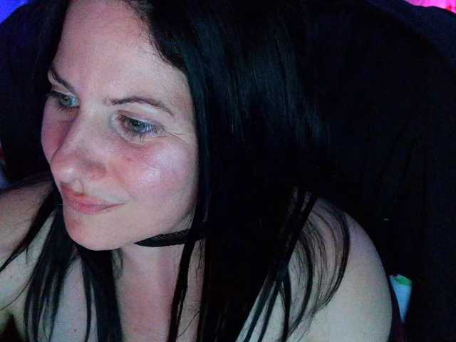 Bellastarrr84 live cam on BongaCams